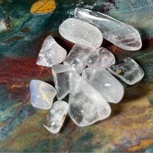 Bundle of Clear Quartz Tumbled Stones